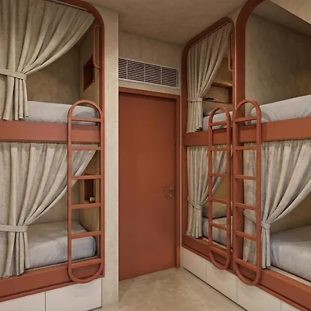 House Of Pods-3